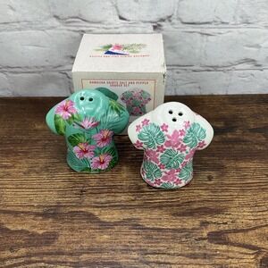 Cracker Barrel Hawaiian Shirts Salt & Pepper Shaker Set